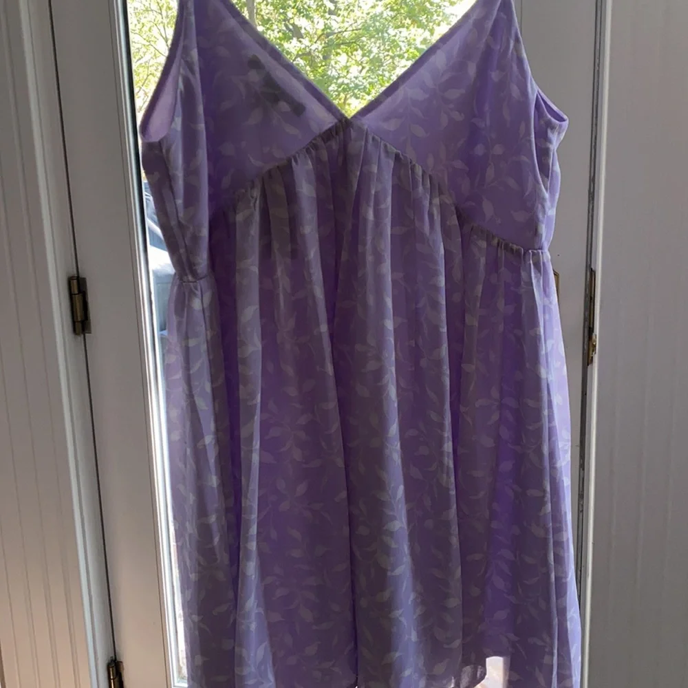 NWT beautiful lilac dress - Picture 3 of 5